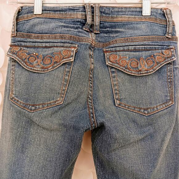 VNT SQUEEZE Jeans Women's Sz 5/6 Blue Embroidered SNAP POCKETS Bohemian Festival - Picture 4 of 16